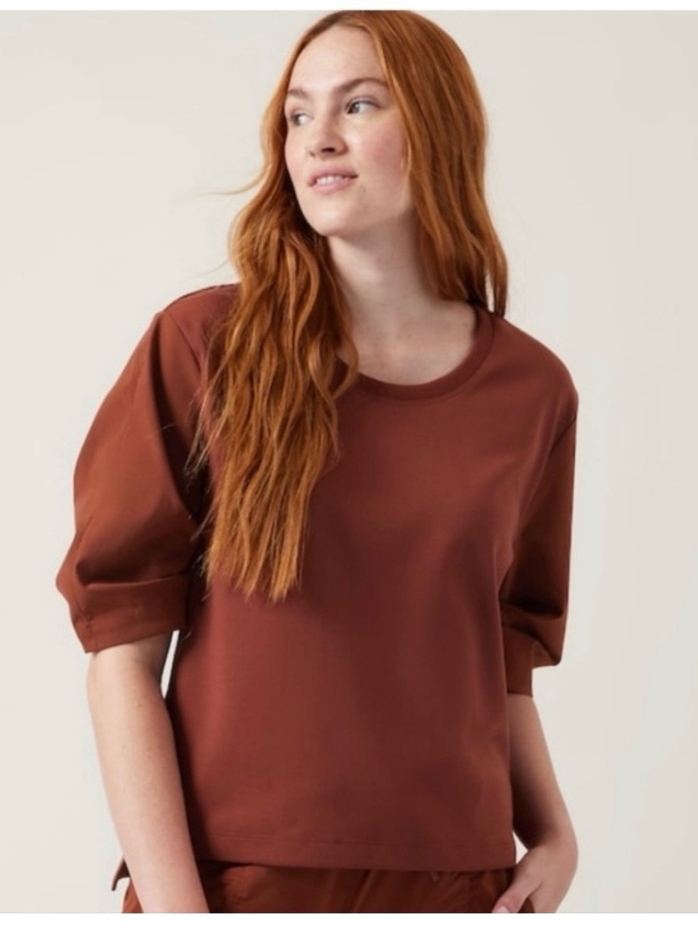 Athleta Harlow Hybrid Tee in Ancient Mahogany